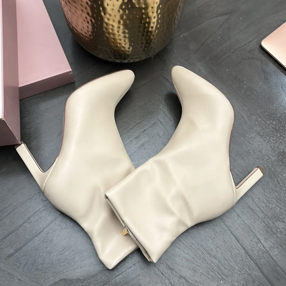 Franco Sarto A-Calliebty Booties - Picture 10 of 14